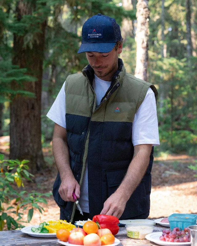 Baltic Recycled Insulated Vest - Black/Khaki